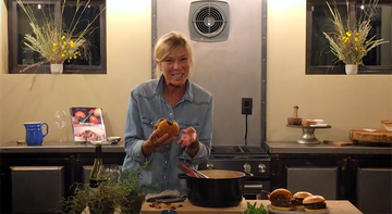 Cooking with Jill O'Brien - How to Make Pulled Buffalo BBQ