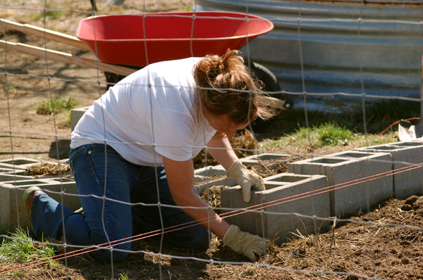Jilian working on the ranch 